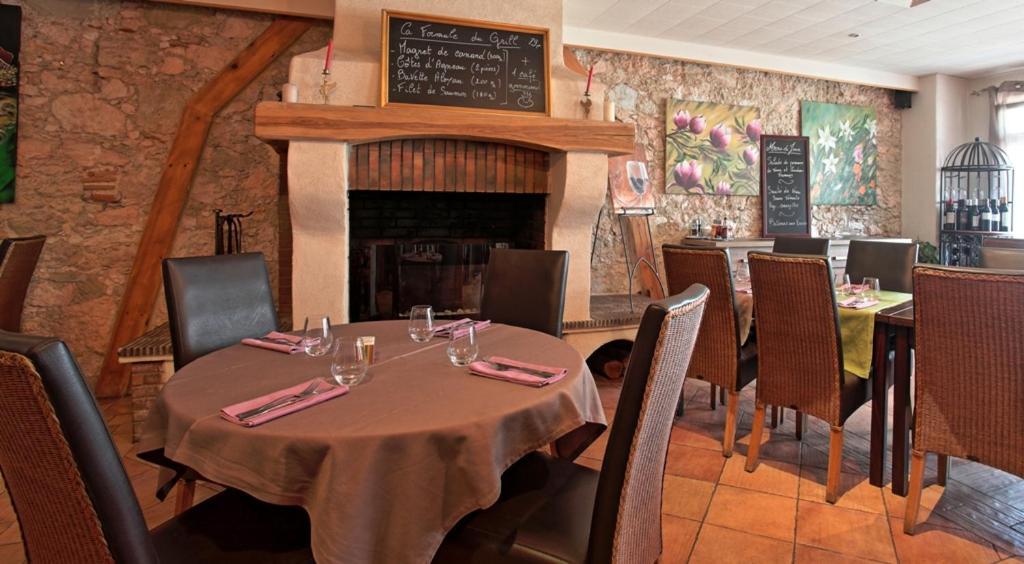 Logis Hotel - Les Pasteliers Lavaur  Dış mekan fotoğraf