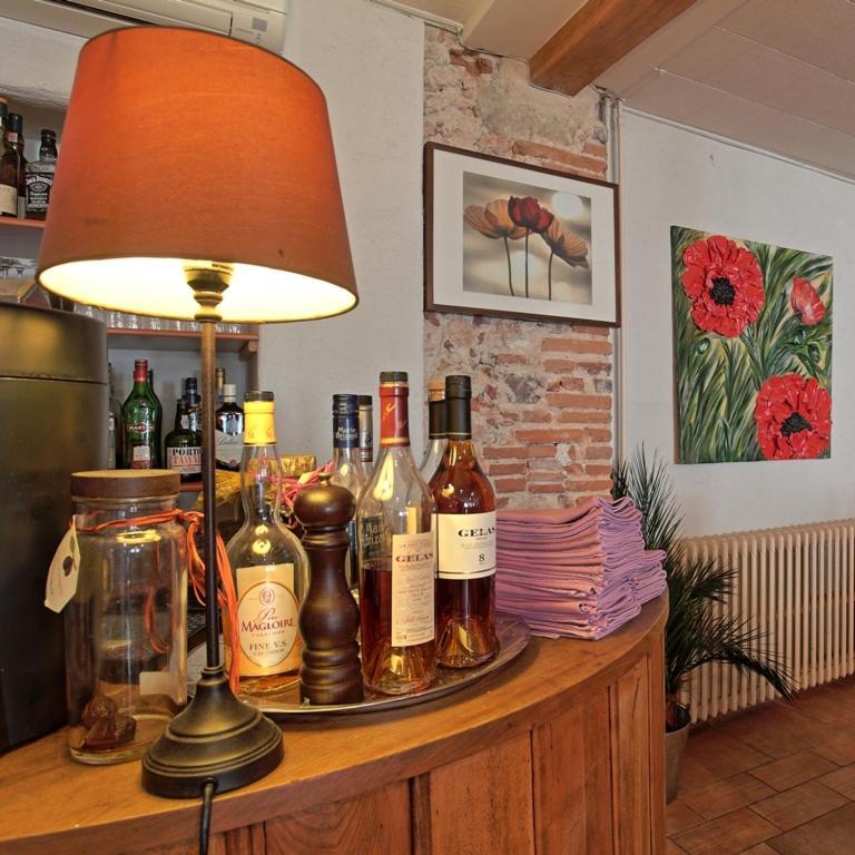 Logis Hotel - Les Pasteliers Lavaur  Dış mekan fotoğraf
